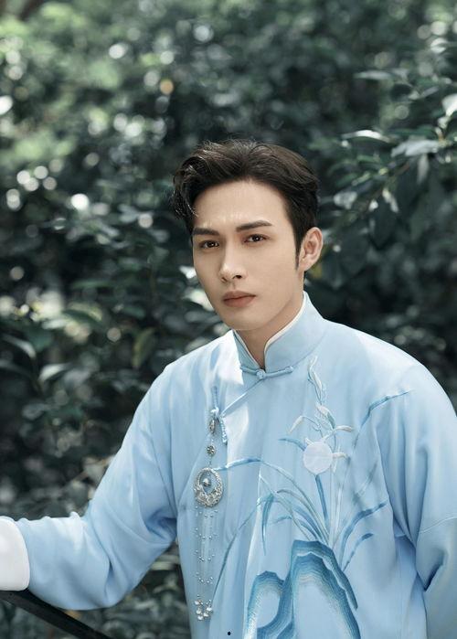 张彬彬最新娱乐爆料新闻,娱乐爆料揭秘幕后故事