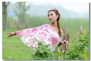 伊诺头条模特,时尚界的璀璨新星