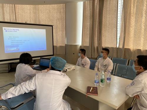 头条消化内科医生排名,权威排名引领健康守护